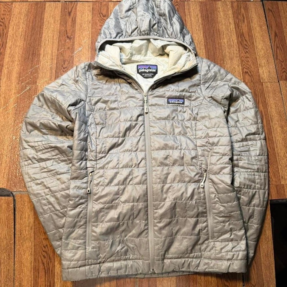 Patagonia Women's Grey Nano Puff Insulated Hoody Jacket XS